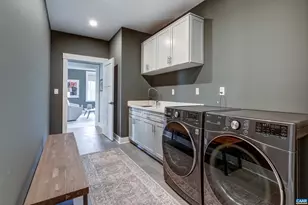 401 Lochlyn Hill Dr, Charlottesville, VA 22901 - Photo 31