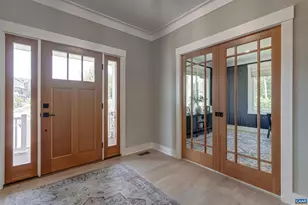 401 Lochlyn Hill Dr, Charlottesville, VA 22901 - Photo 7