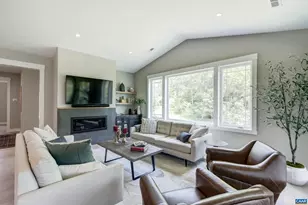 401 Lochlyn Hill Dr, Charlottesville, VA 22901 - Photo 13