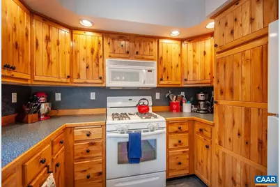 459 Lakeland Ln, Faber, VA 22938 - Photo 15