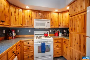 459 Lakeland Ln, Faber, VA 22938 - Photo 15