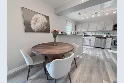 1354 Villa Ct #D, Charlottesville, VA 22903 - Photo 7