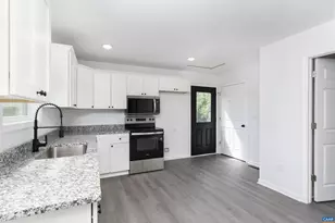 357 Montreal Ln, Shipman, VA 22971 - Photo 3