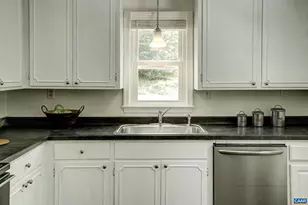3272 Horseshoe Bend Rd, Charlottesville, VA 22901 - Photo 13