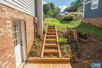 102 Dorset Ct, Charlottesville, VA 22911 - Photo 53