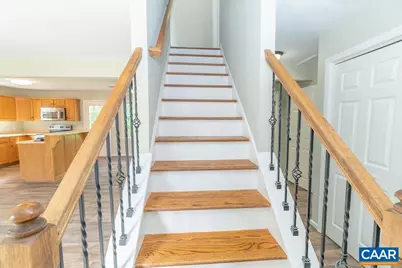 102 Dorset Ct, Charlottesville, VA 22911 - Photo 25