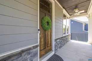 639 Jonna St, Crozet, VA 22932 - Photo 5