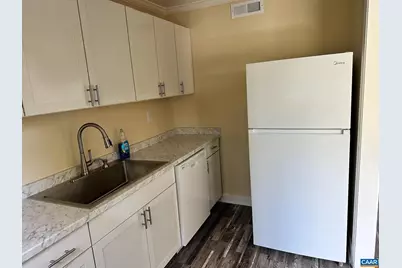 2517 Hydraulic Rd #86, Charlottesville, VA 22901 - Photo 11