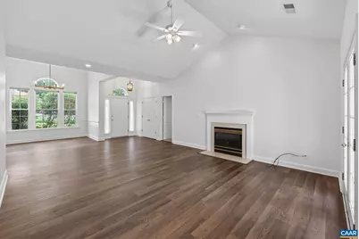 970 Charter Oaks Dr, Charlottesville, VA 22901 - Photo 7