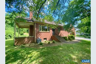912 Saint Charles Ave, Charlottesville, VA 22901 - Photo 1