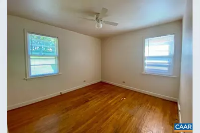 912 Saint Charles Ave, Charlottesville, VA 22901 - Photo 9
