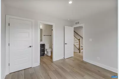 14 Forbes Dr, Charlottesville, VA 22911 - Photo 5