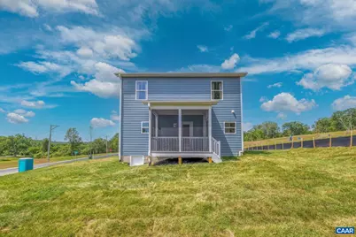 35B Bethune St, Scottsville, VA 24590 - Photo 3