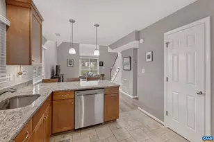 1303 Timberbranch Ct, Charlottesville, VA 22902 - Photo 11