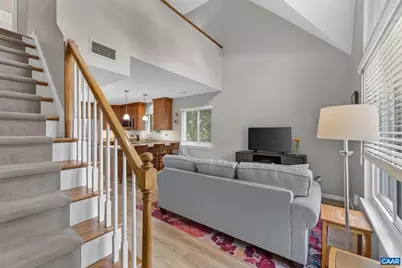 1303 Timberbranch Ct, Charlottesville, VA 22902 - Photo 7