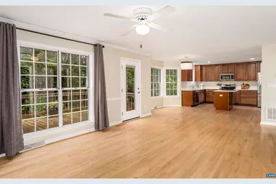1641 Brightfield Pl, Charlottesville, VA 22901 - Photo 7