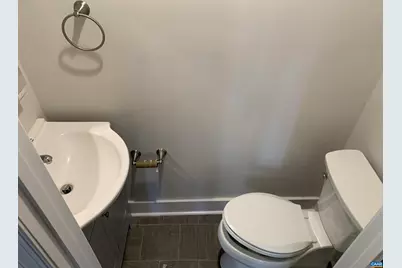 337 SW 6th St, Charlottesville, VA 22903 - Photo 11