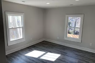 337 SW 6th St, Charlottesville, VA 22903 - Photo 15