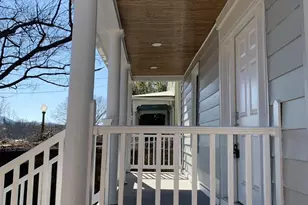 337 SW 6th St, Charlottesville, VA 22903 - Photo 5