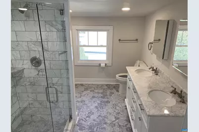 337 SW 6th St, Charlottesville, VA 22903 - Photo 13