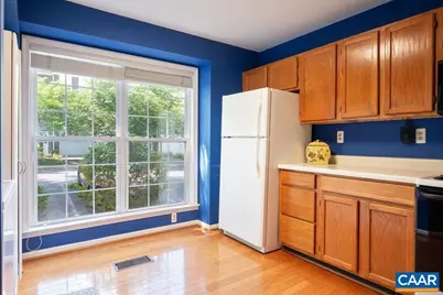1335 Wimbledon Way, Charlottesville, VA 22901 - Photo 7