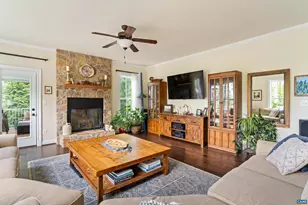 2246 Hyland Ridge Dr, Charlottesville, VA 22911 - Photo 17