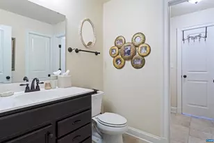 2246 Hyland Ridge Dr, Charlottesville, VA 22911 - Photo 33