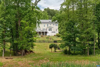 2246 Hyland Ridge Dr, Charlottesville, VA 22911 - Photo 49