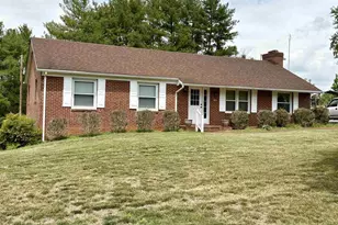 601 Lake View Ln, Lovingston, VA 22949 - Photo 3