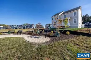3437 Thicket Run Pl, Charlottesville, VA 22911 - Photo 5
