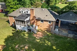 122 Bollingbrook Dr, Charlottesville, VA 22911 - Photo 55