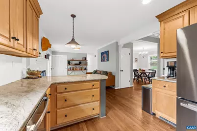 122 Bollingbrook Dr, Charlottesville, VA 22911 - Photo 19