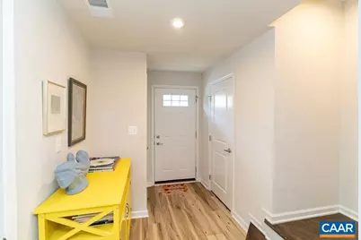 2115 Elm Tree Ct, Charlottesville, VA 22911 - Photo 3