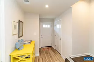 2115 Elm Tree Ct, Charlottesville, VA 22911 - Photo 3