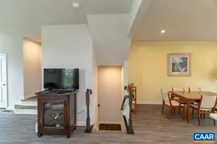 2115 Elm Tree Ct, Charlottesville, VA 22911 - Photo 11