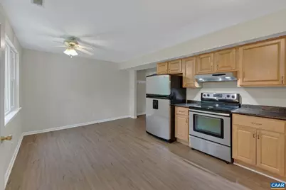 113 Scarborough Pl, Charlottesville, VA 22903 - Photo 13