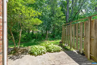 113 Scarborough Pl, Charlottesville, VA 22903 - Photo 25
