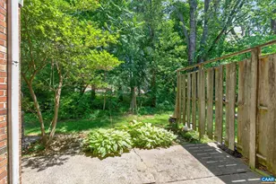 113 Scarborough Pl, Charlottesville, VA 22903 - Photo 25