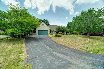 1130 Highlands Dr, Charlottesville, VA 22901 - Photo 47