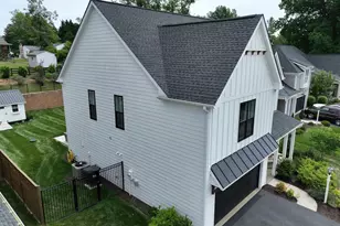 313 Agatha Ridge Ct, Crozet, VA 22932 - Photo 3