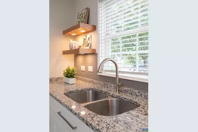 1006 Avon St, Charlottesville, VA 22902 - Photo 11