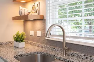 1006 Avon St, Charlottesville, VA 22902 - Photo 11
