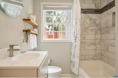 1006 Avon St, Charlottesville, VA 22902 - Photo 15