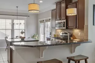 1843 Wickham Pl, Charlottesville, VA 22901 - Photo 11