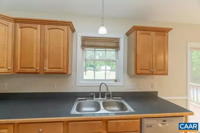 1166 Georgia Creek Rd, Scottsville, VA 24590 - Photo 13