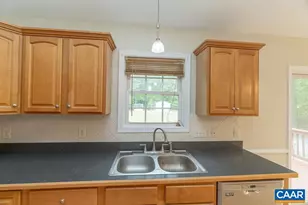1166 Georgia Creek Rd, Scottsville, VA 24590 - Photo 13