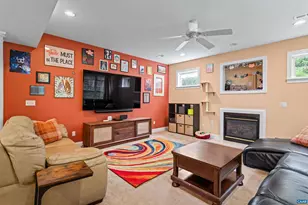 560 Rolling Valley Ct, Charlottesville, VA 22902 - Photo 5