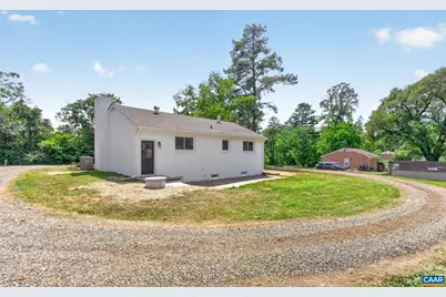 1546 Thomas Jefferson Pkwy, Charlottesville, VA 22902 - Photo 29