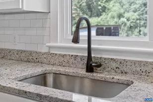1546 Thomas Jefferson Pkwy, Charlottesville, VA 22902 - Photo 11