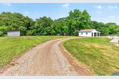 1546 Thomas Jefferson Pkwy, Charlottesville, VA 22902 - Photo 31